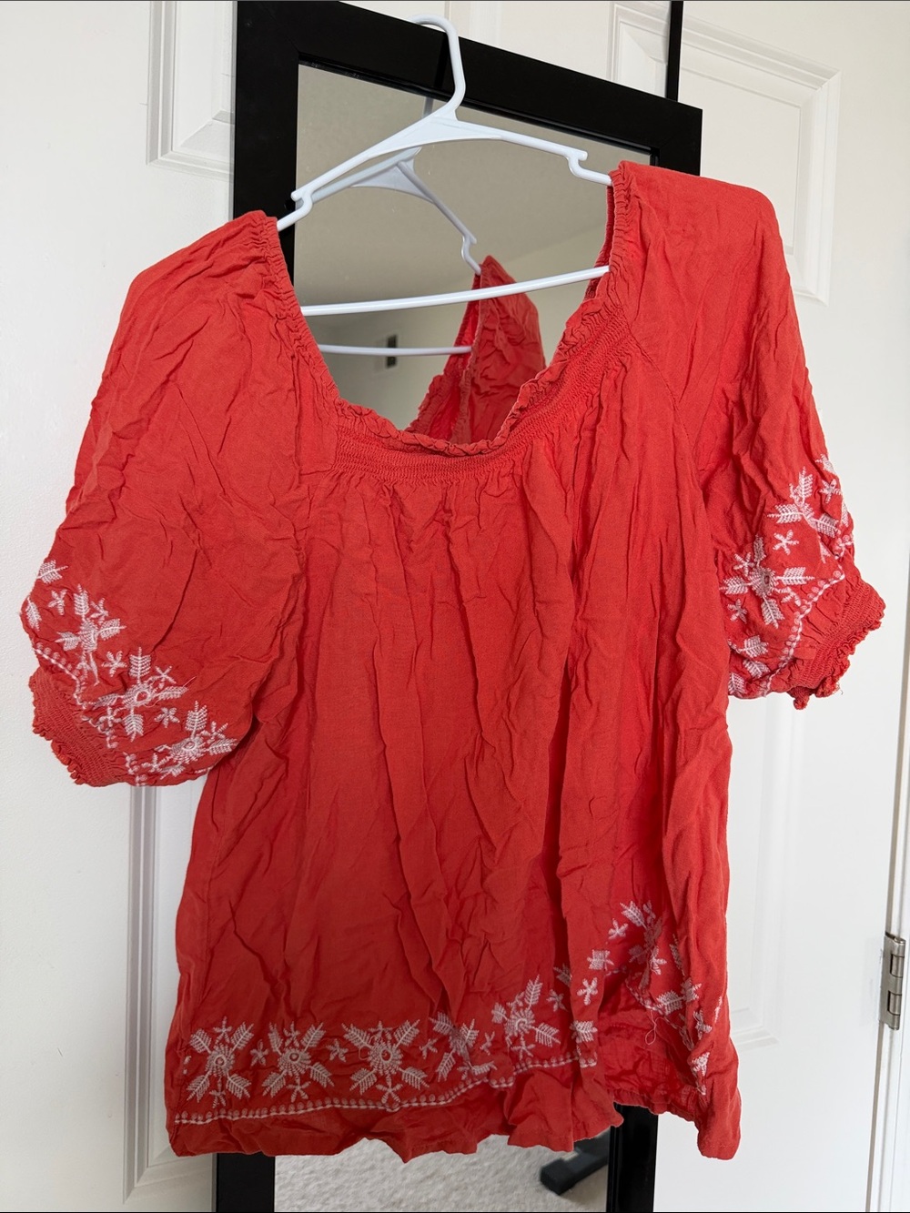 Global Desi Red Puff-Sleeve Embroidered Tunic
